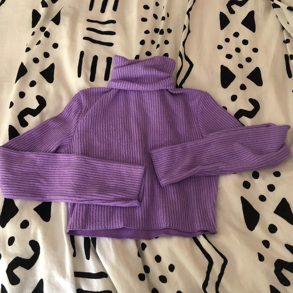 Bershka Lilac Ribbed Crop Turtleneck